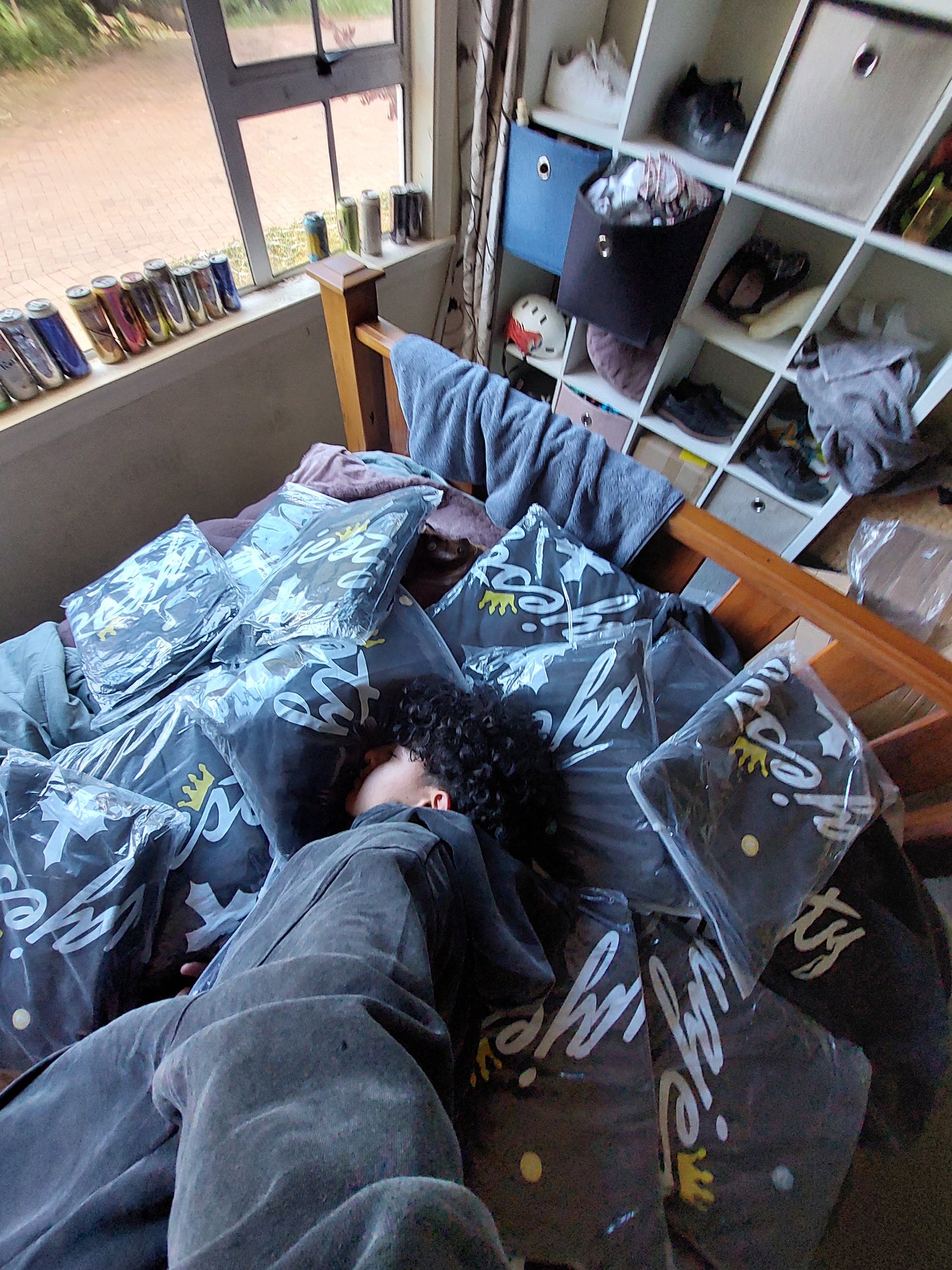 Majesty vintage wash hoodie